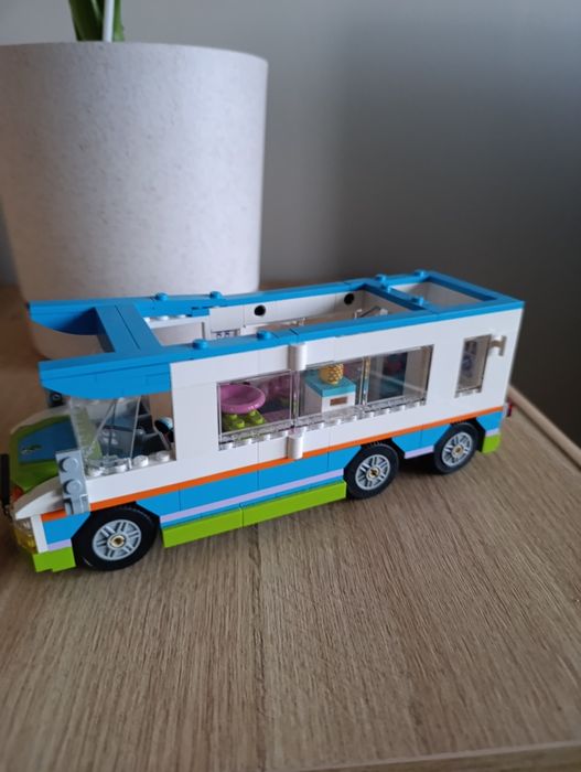 Autko LEGO, złożony model
