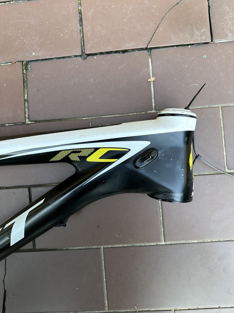 Rama Scott Scale RC 29 Carbon