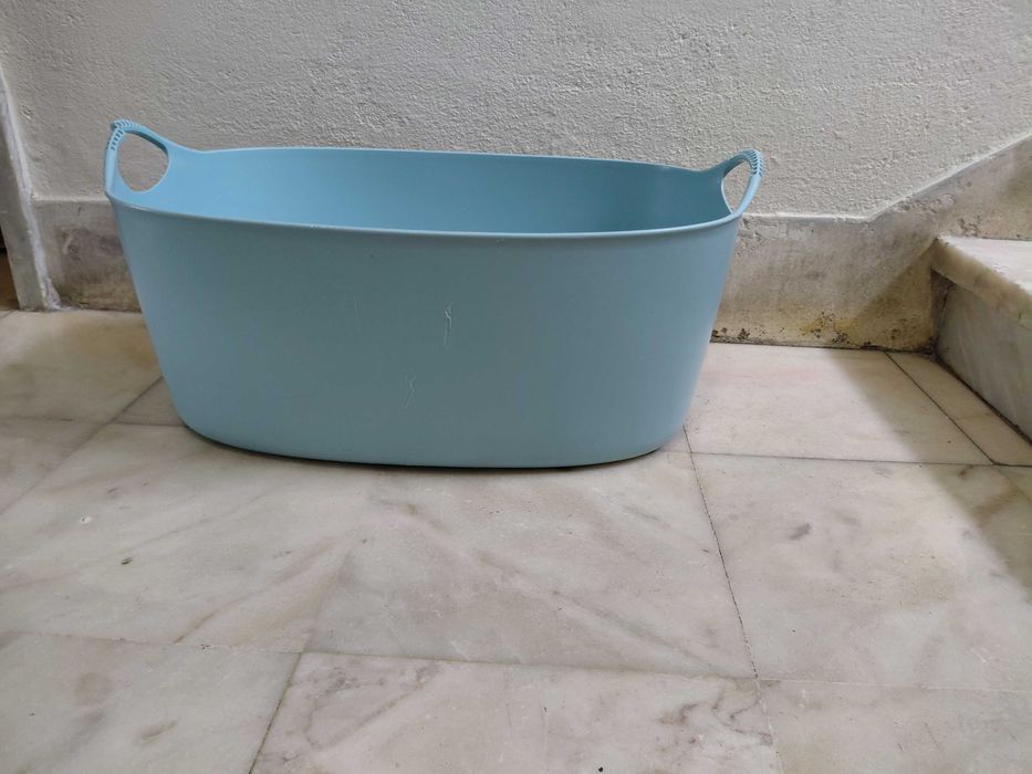 Alguidar grande para roupa