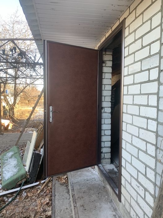 Виготовлення металевих виробів/двері вхідні/двери/двері