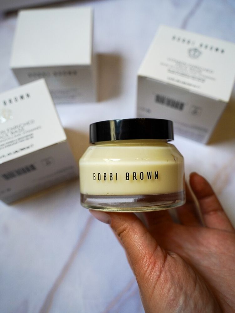 База під макіяж bobbi brown vitamin enriched face base