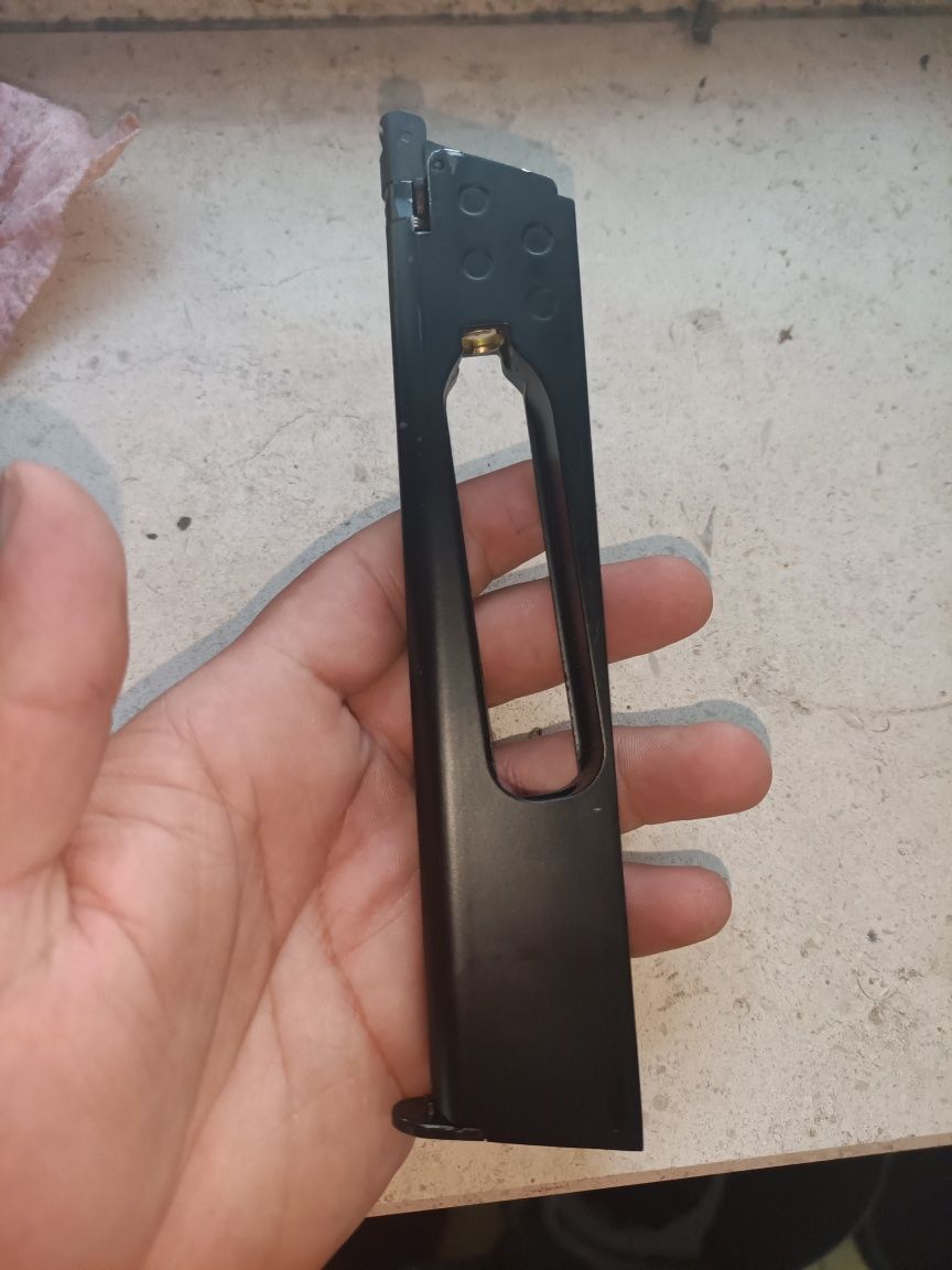 Mag extendido CO2 para 1911 cybergun
