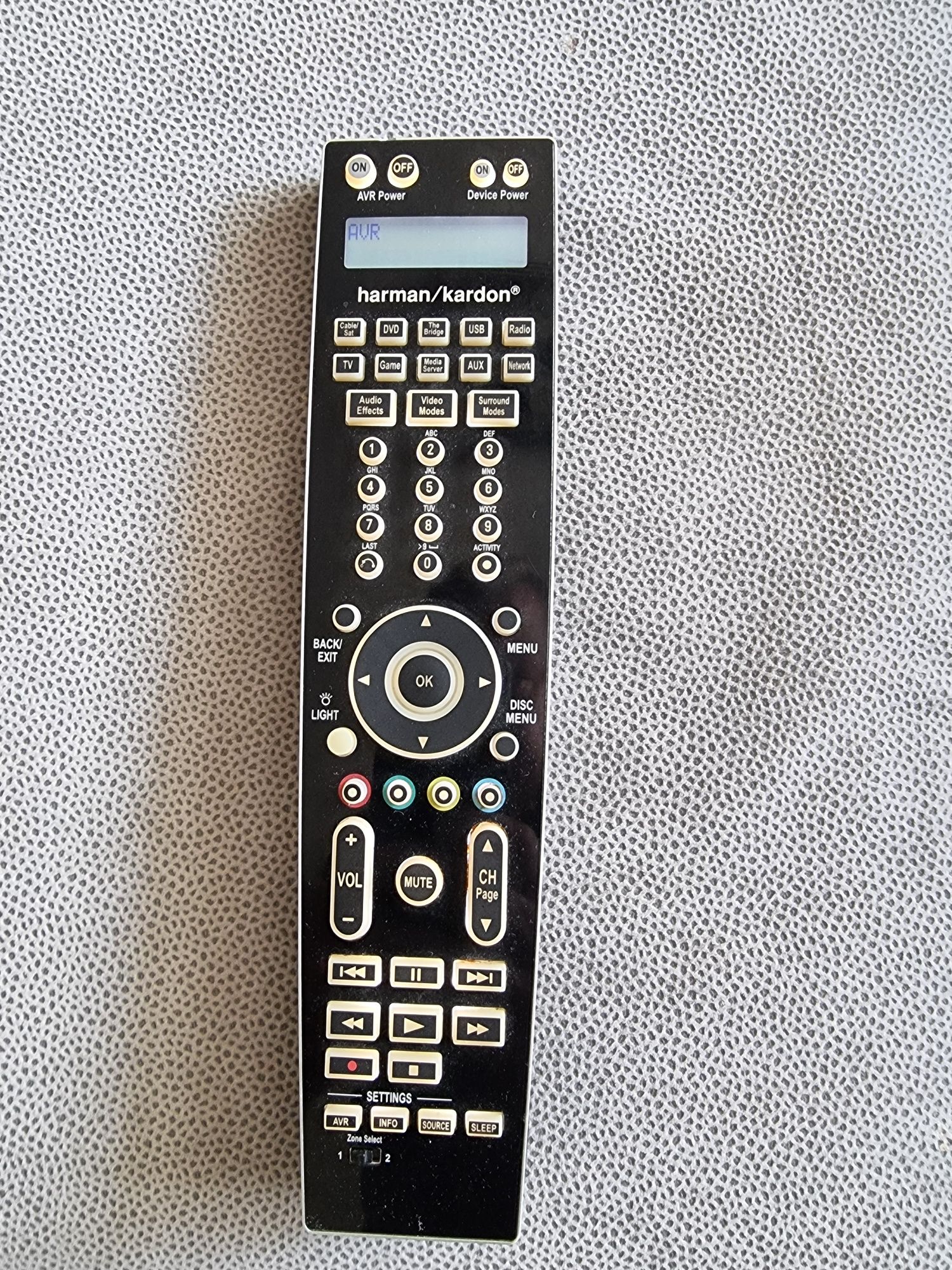 Amplituner Harman kardon avr 660 hi end pilot