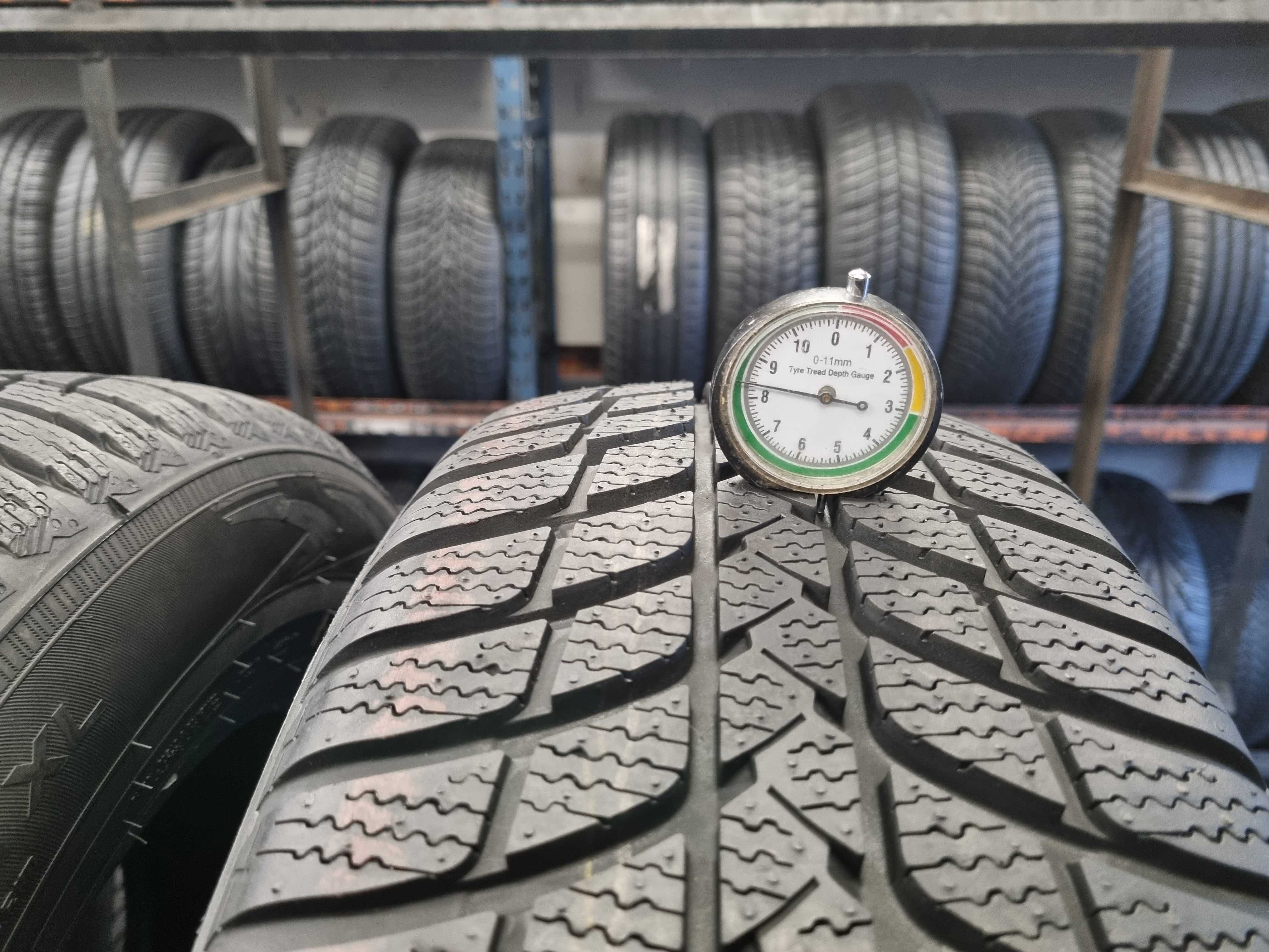 215/65/16 98H Kumho Izen KLV 23 Dot.3214R