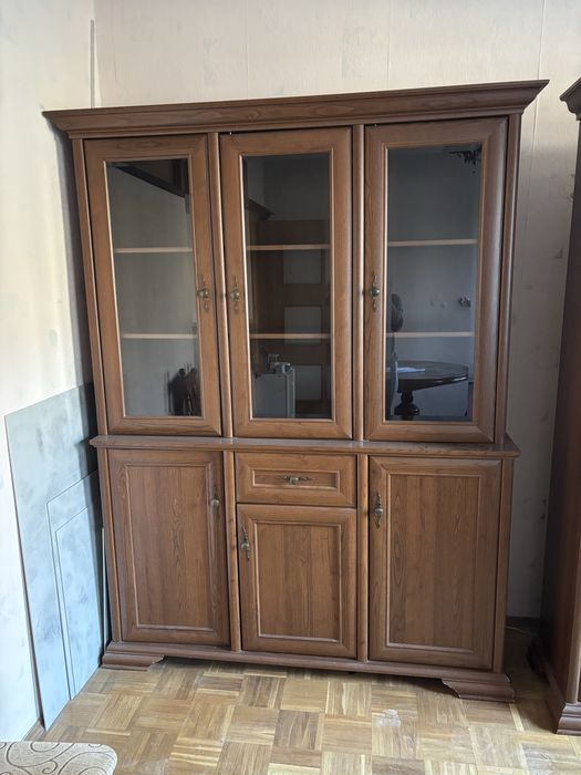 Komody, zestaw mebli do pokoju, salonu.