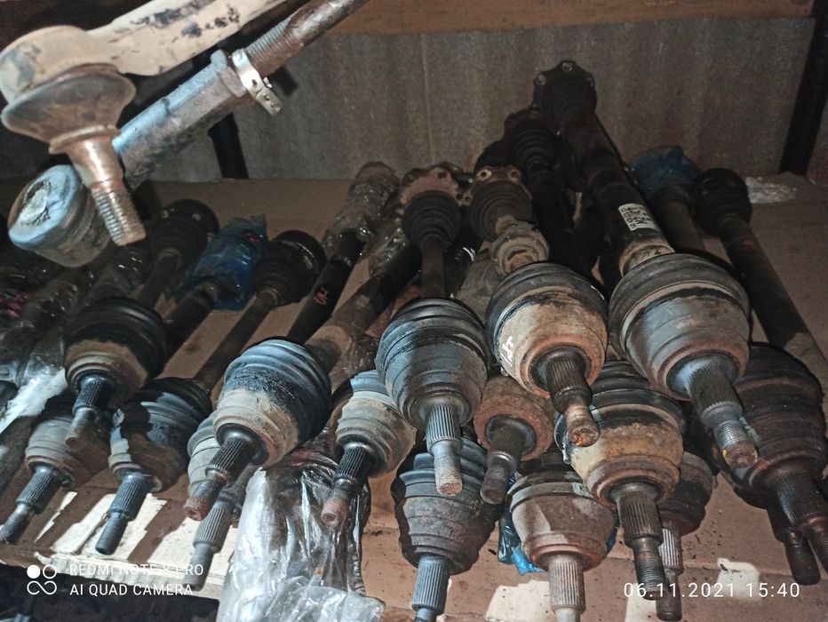 Полуось Октавія тур  Бора Гольф4 шаран фабія піввісь кулак шрус привід