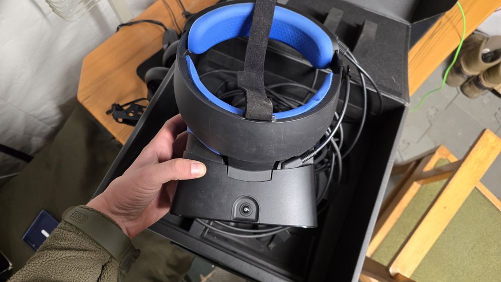 Vr-шлолом Oculus Rift S
ТТПродаю VR-шолом Oculus Rift