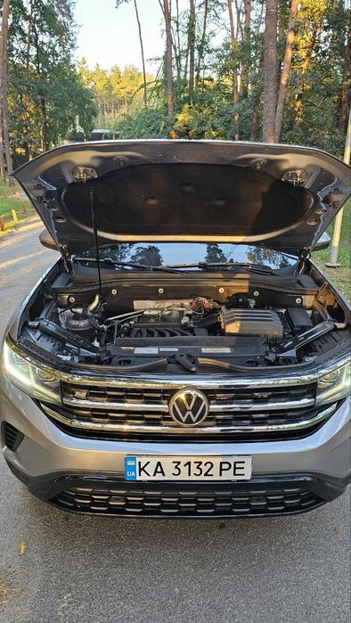 Продам авто VW Atlas 22