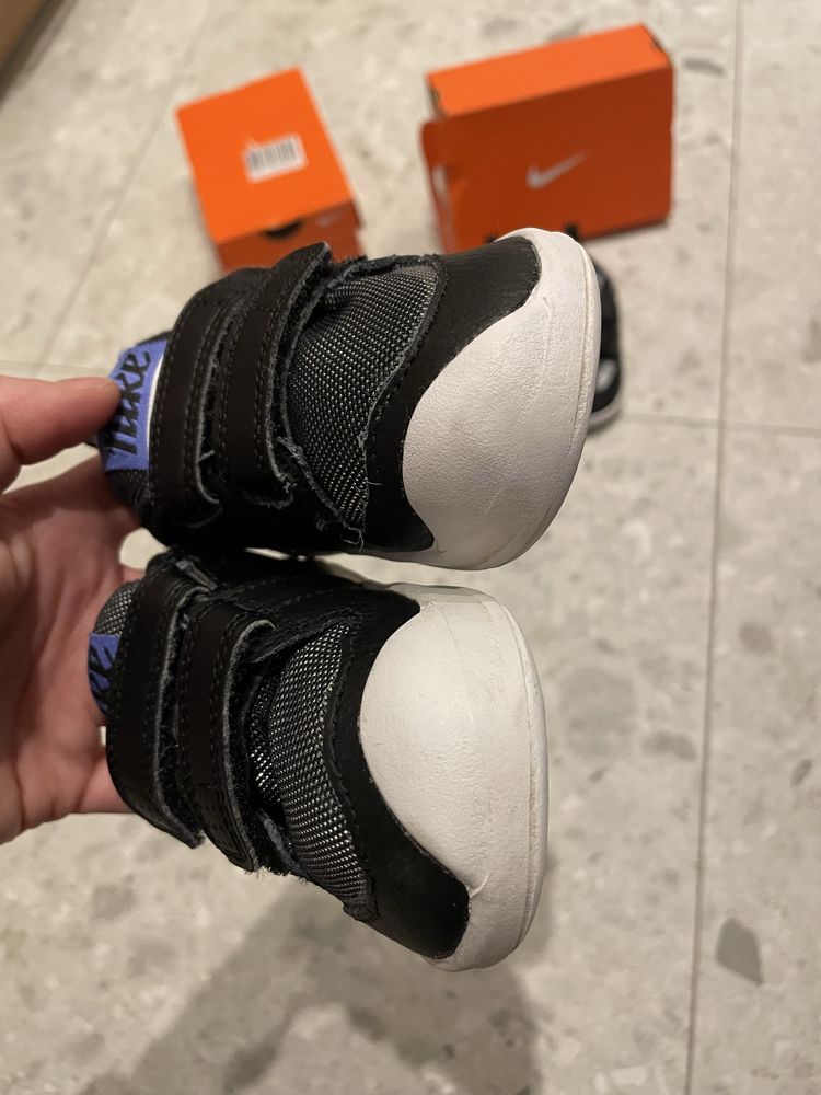 Buty adidasy nike pico 5 - rozmiar 22, 2 pary dla blizniakow blizniat