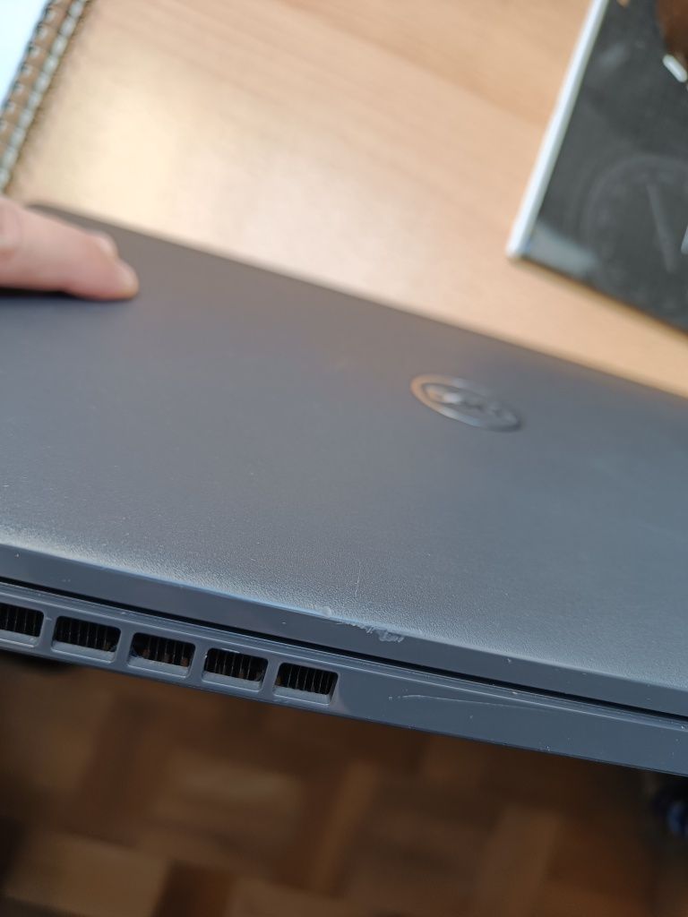 Dell Latitude 3410