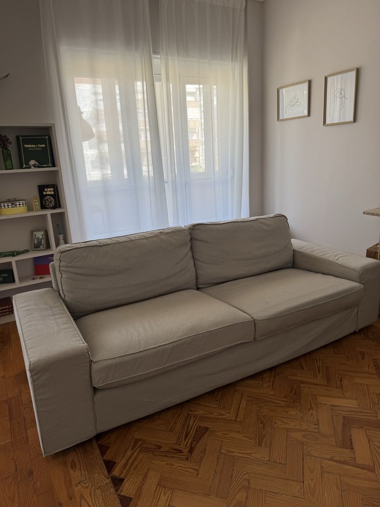 Sofa KIVIK IKEA 3 lugares