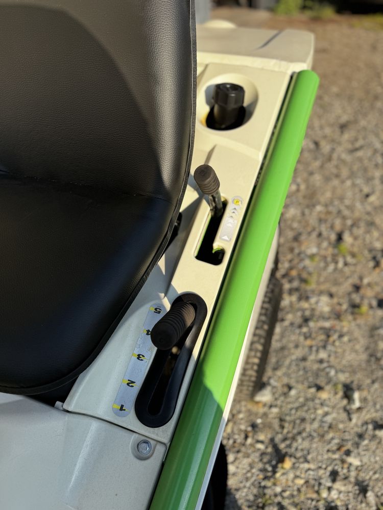 Traktorek kosiarka Etesia MKHP3 Hydro 80 2016r KAWASAKI 16 KM 2cyl