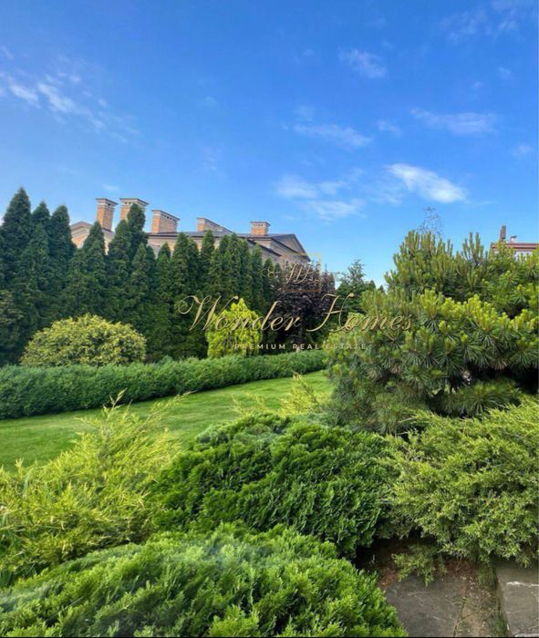 Продажа VIP дома 835 м2 по ул. Мичурина на Печерске.