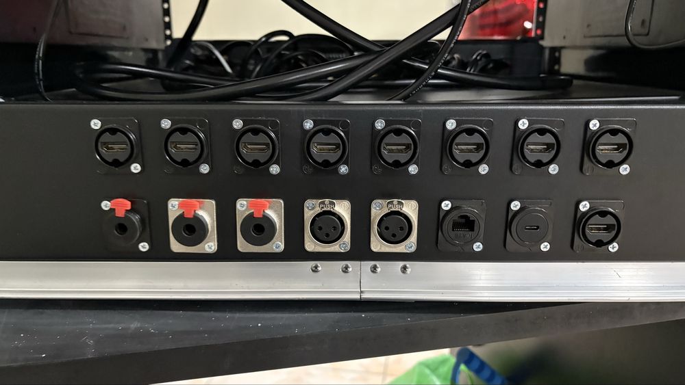 Rack completa Blackmagic Atem Mini Extreme Iso