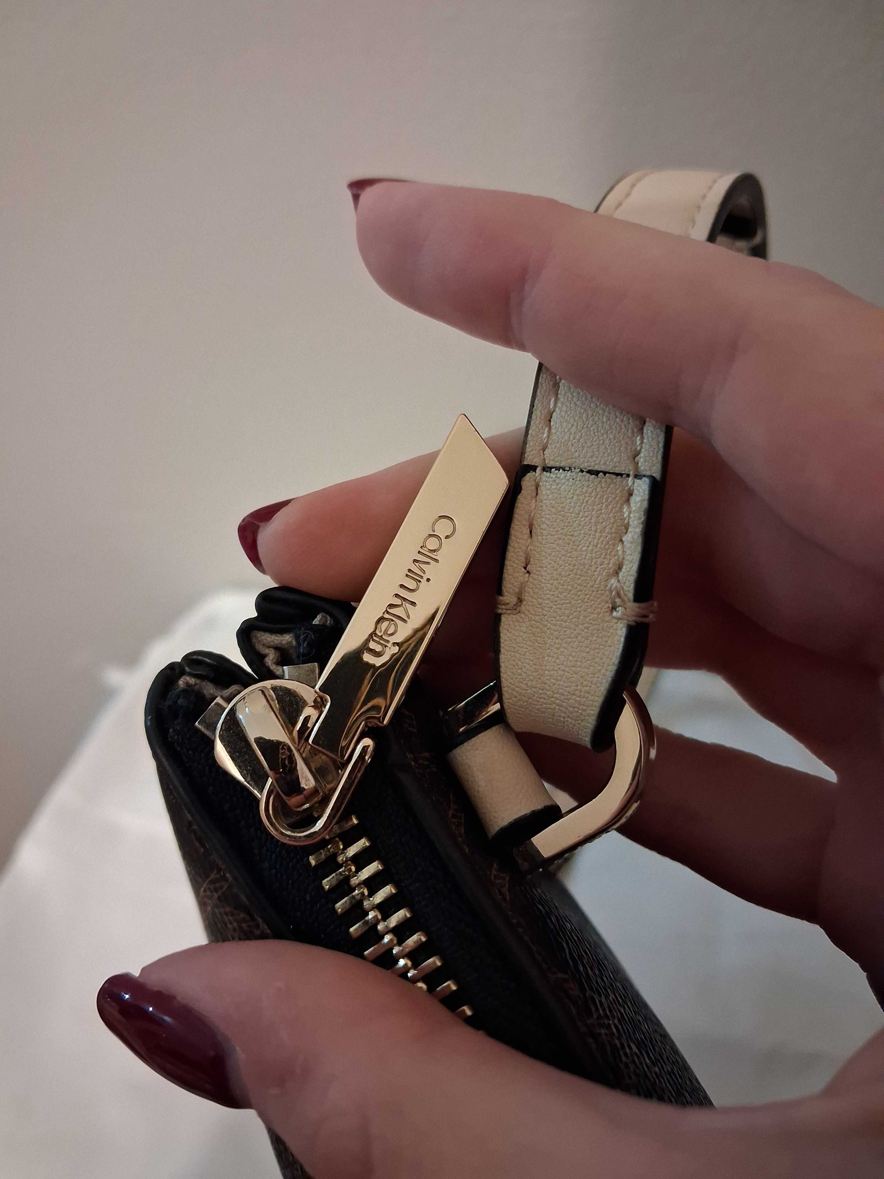 Torebka marki calvin klein
