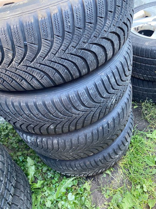 Зимові шини Hankook Winter I*Cept RS2 195/65 R15 2021 рік комплект