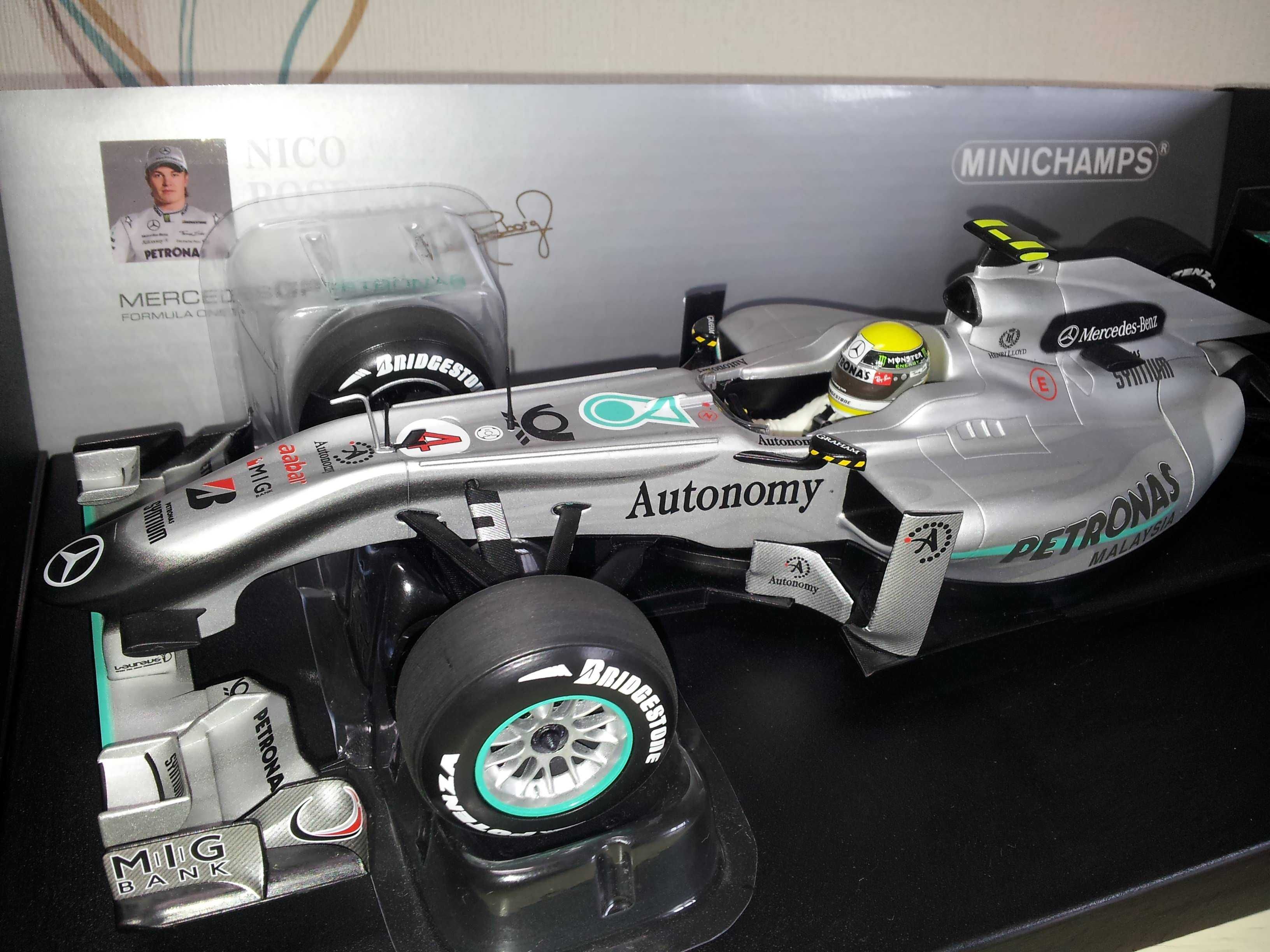 Формула 1 масштабная модель Mercedes F1 Nico Rosberg Minichamps 1:18
