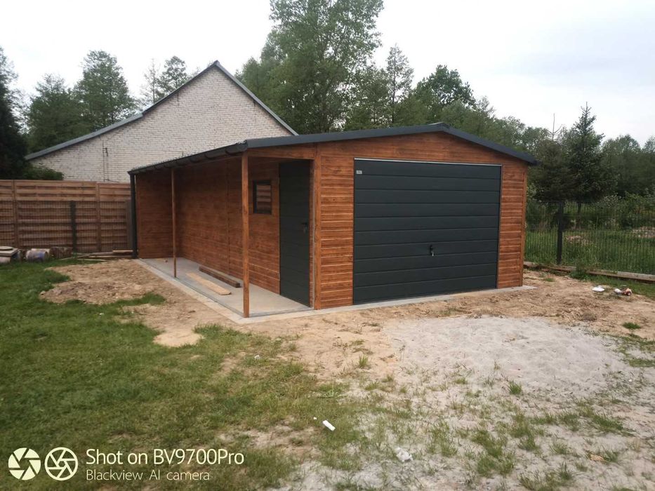 drewnopodobny garaż z zadaszeniem 4x7 5x7 okno drzwi profil