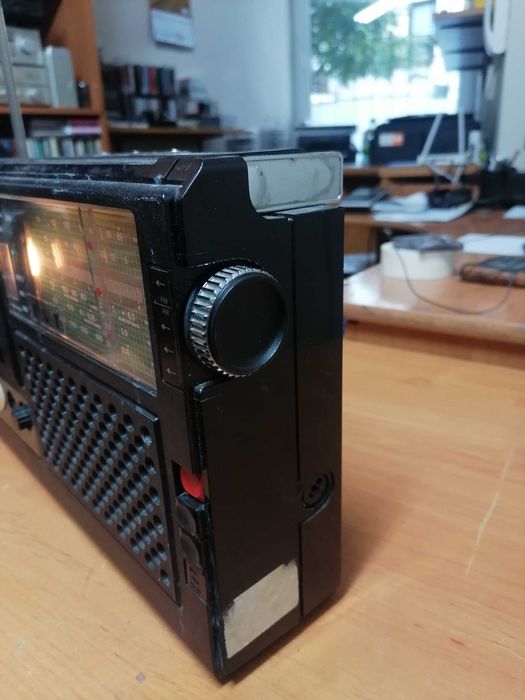 Radiomagnetofon RFT R4200