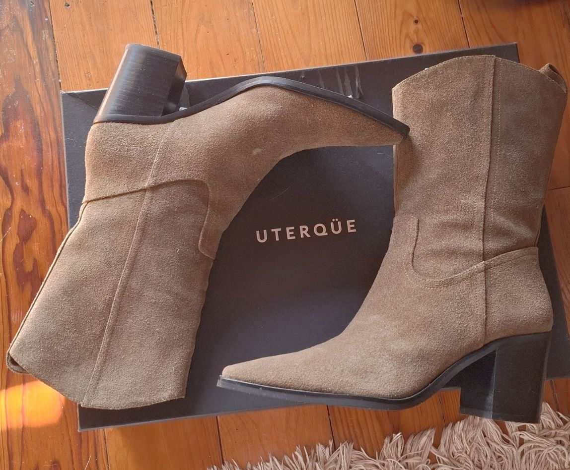 Oportunidade- Botas elegantes  -Uterqüe ( agora massimo dutti)