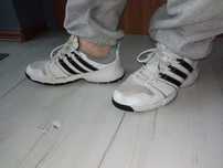 Buty adidas 44 białe