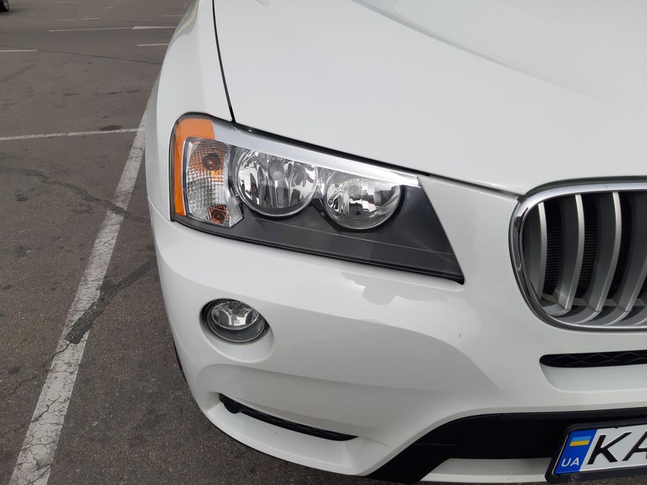 BMW X3 Подам автомобіль.  Авто не битий не фарбований на 100%.