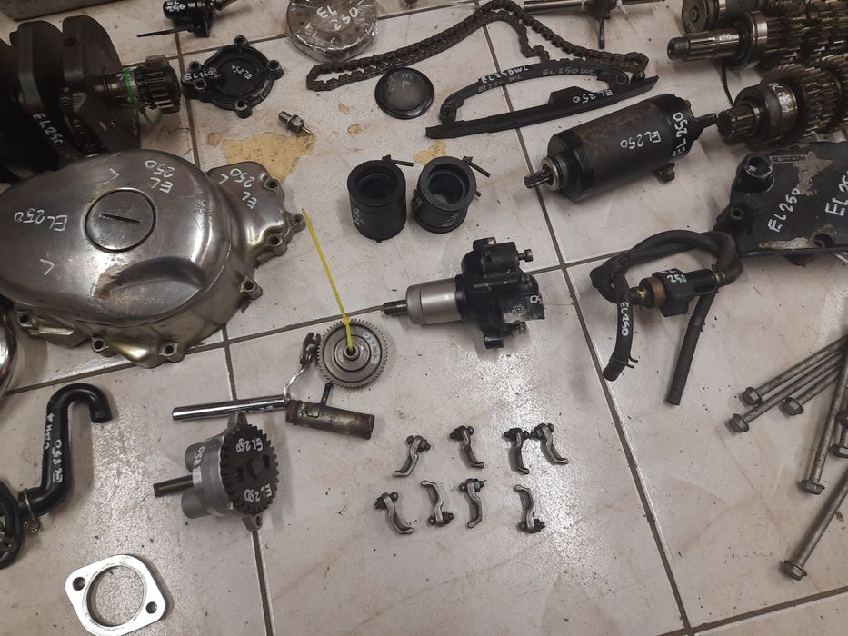 kawasaki EL 250 silnik części 252 en