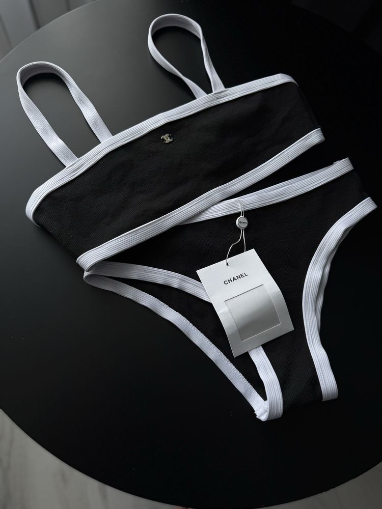 Купальник chanel,розмір М.