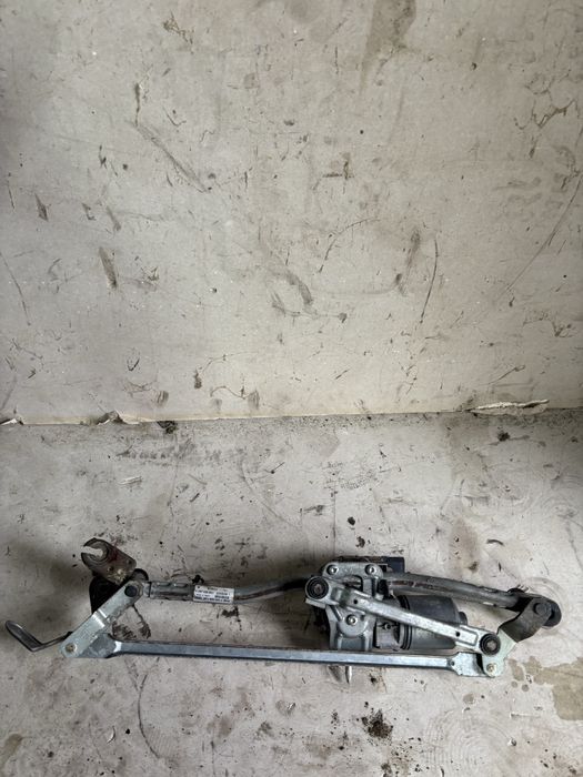 Mechanizm silniczek wycieraczek przód Audi a3 8p