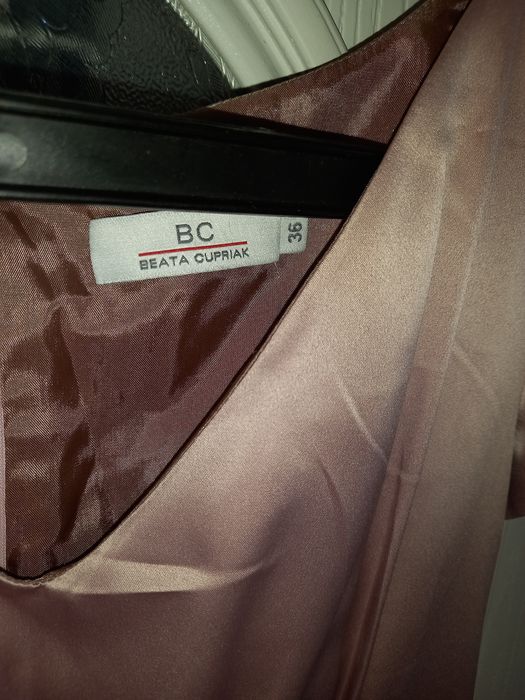 Sukienka atlasowa Beata Cupriak r.36