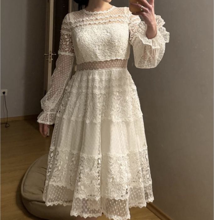 Святкова молодіжна сукня