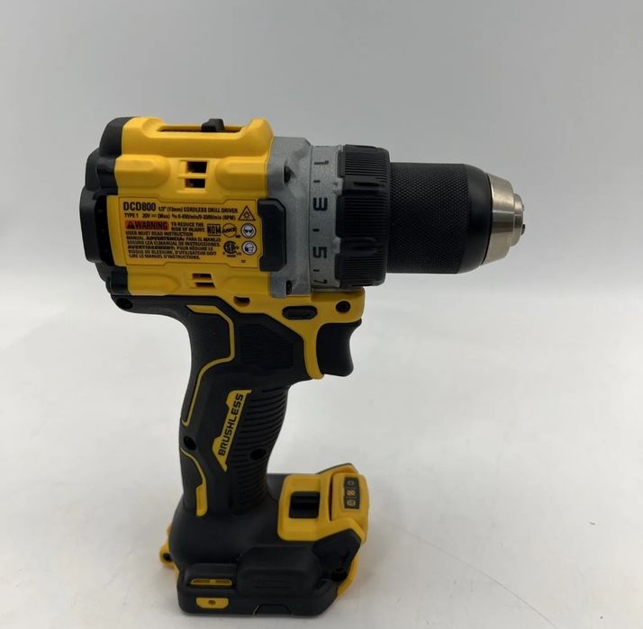 Акумуляторний безщітковий дриль-шуруповерт DEWALT DCD800P1 20V 90 Nm