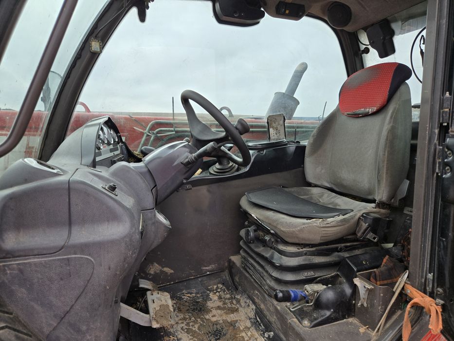 Продам  навантажувач Manitou