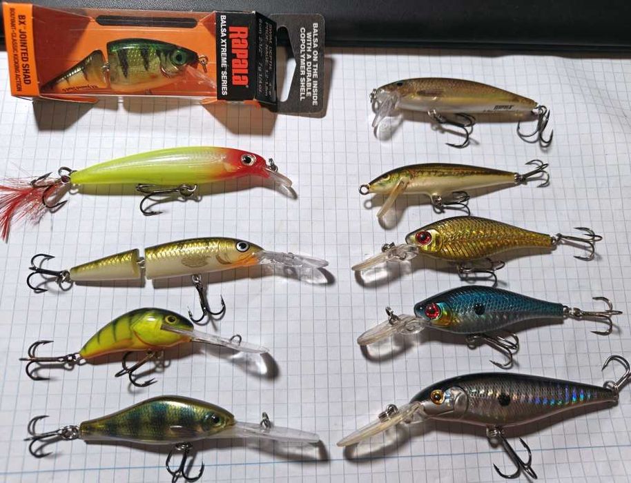 P. Zestaw pstrągowych i szczupakowych woblerów Rapala, Salmo i dodatki