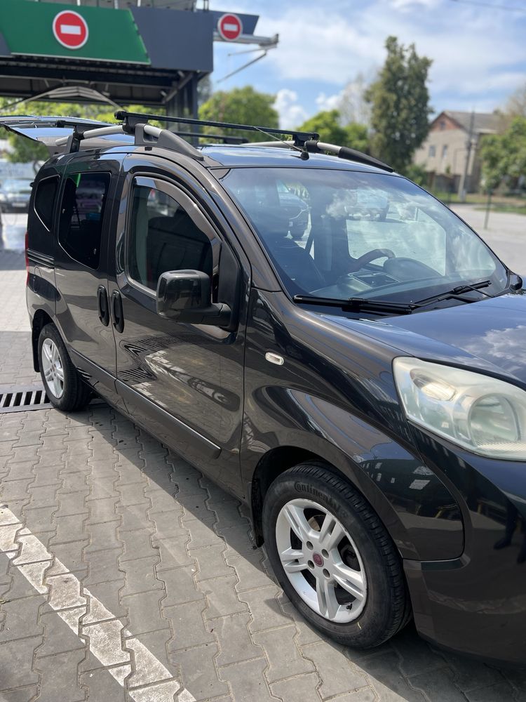Fiat QUBO дизель 1.3 2011