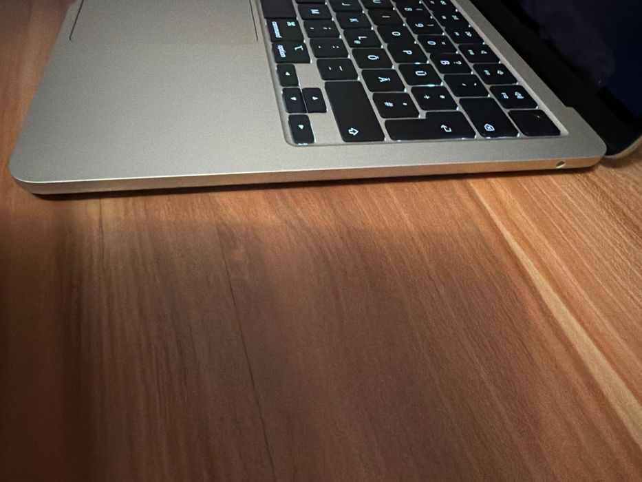 Macbook Air M2 13 cali jak nowy Blokada icloud Na części