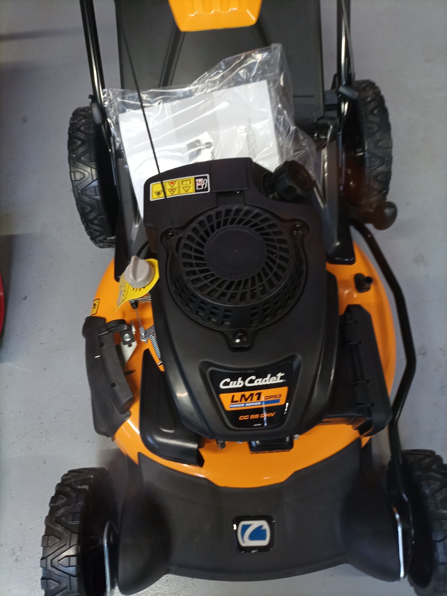 Kosiarka spalinowa CUB CADET DP 53 pchana