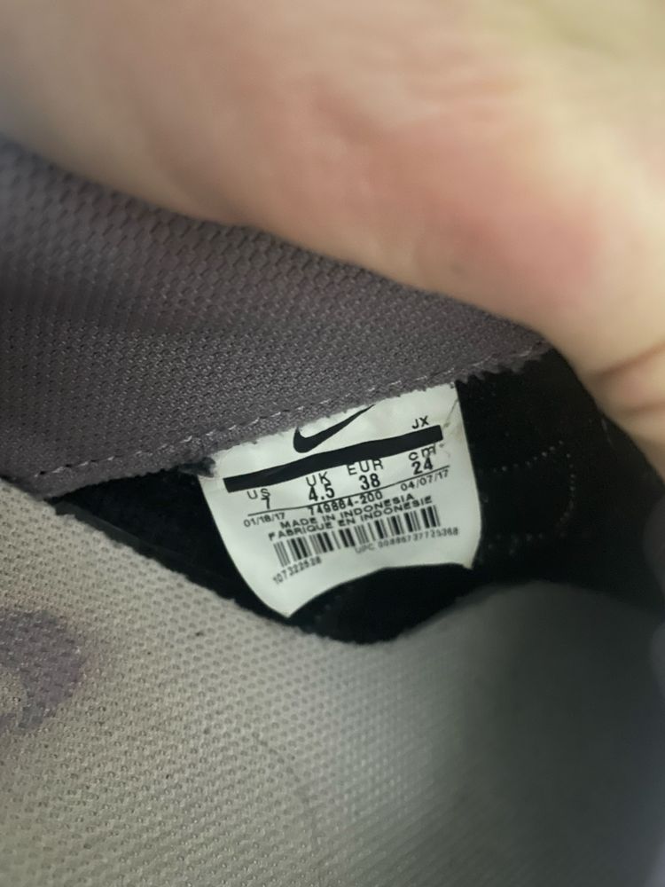 Nike cortez в хорошем состоянии 38 размер