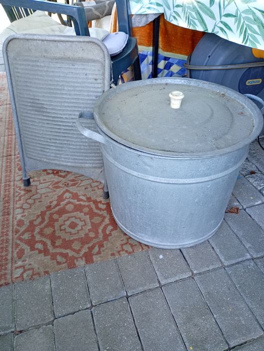 Kocioł i tara PRL .