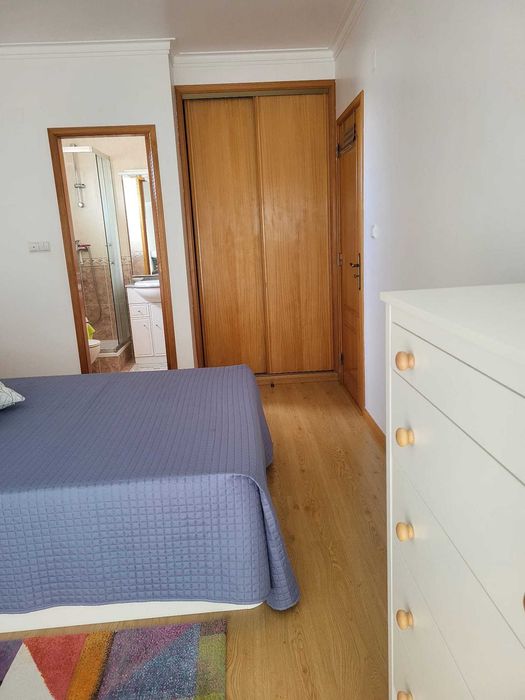 Alugo T2, próximo da escola Secundária Damião de Goes.