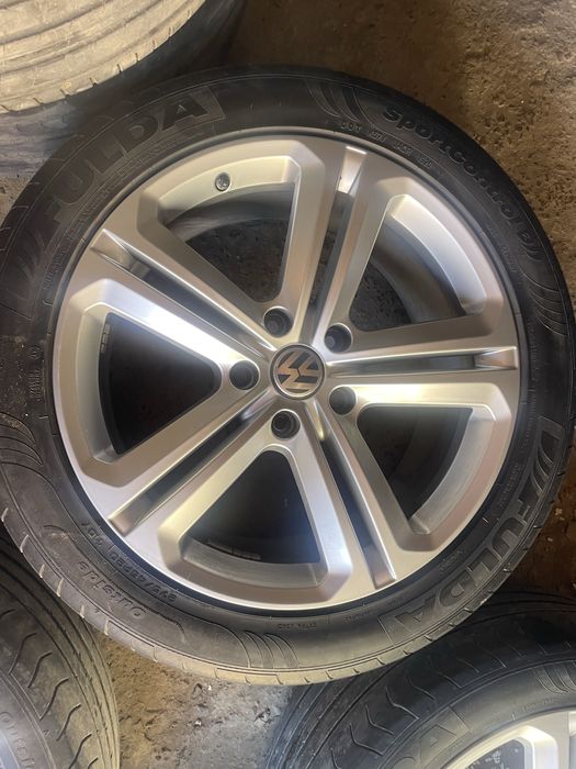Продам диски на Таурег 5/130 r20