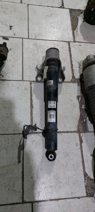 Амортизатор Volvo xc90 II пневмо стойка Хс90