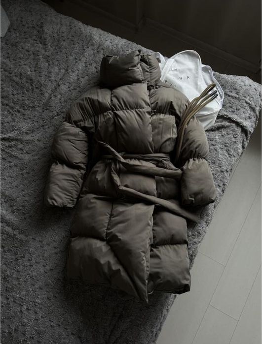 Продам пуховик Katsurina