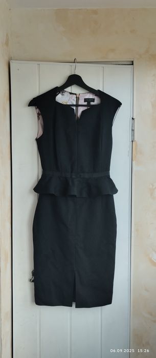 Платье коктейльное S