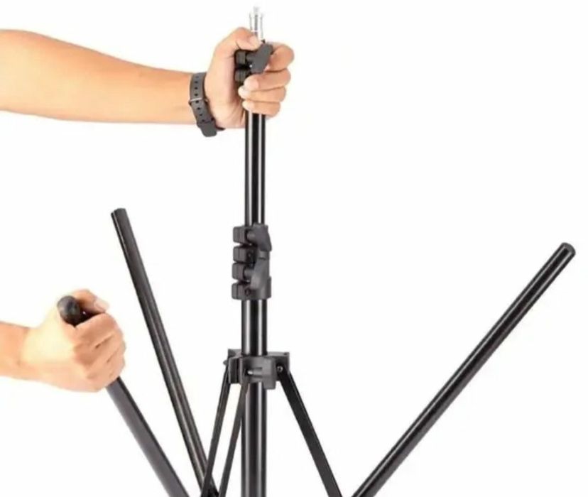 Штативы    новые