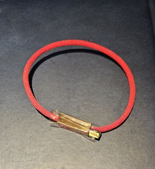 Świąteczna bransoletka szczęścia z subtelnymi detalami,  Nowa