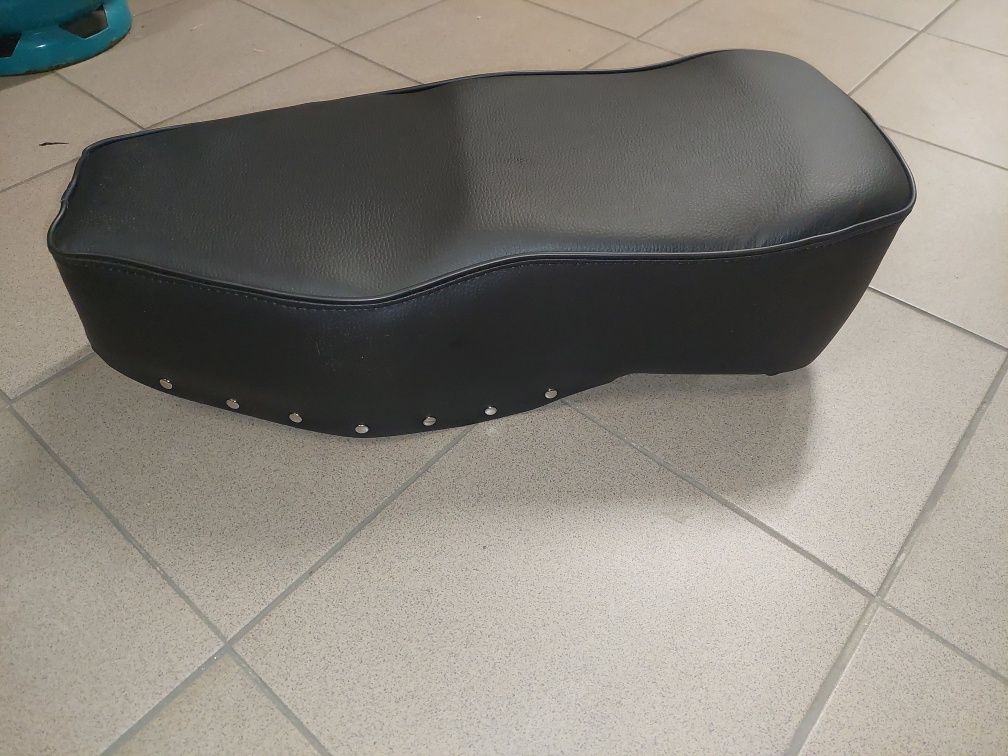 Fabrycznie nowe siedzenie kanapa fotel rama wsk125 m06-b1 czarne pl