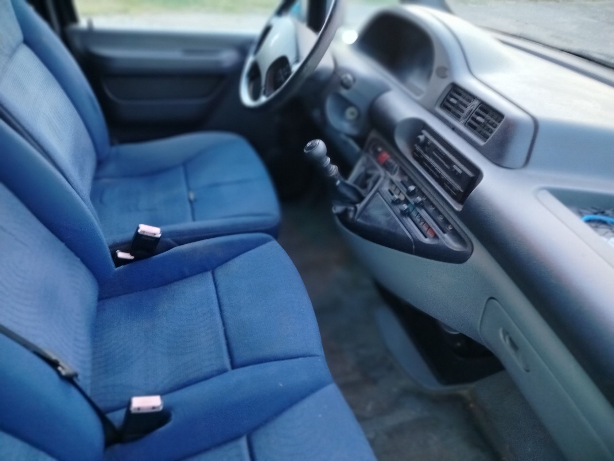 Peugeot Expert 2.0 HDi 109 KM 2004