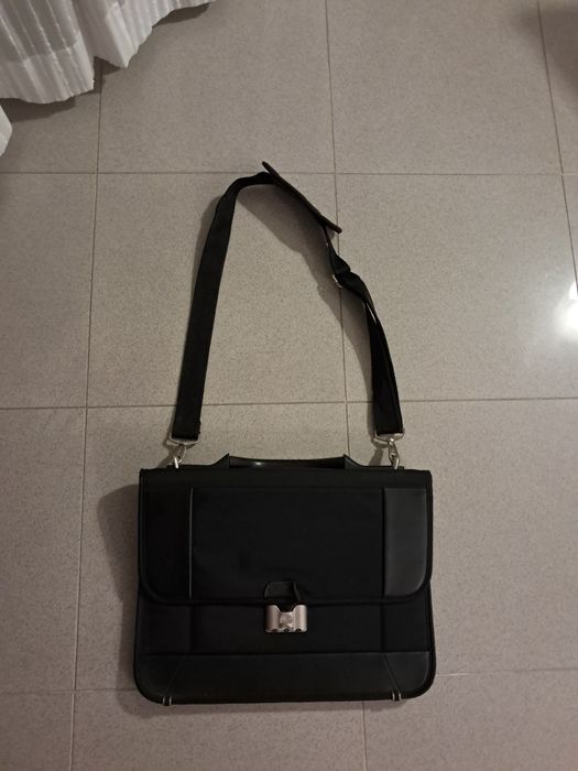 Pasta Delsey com alça