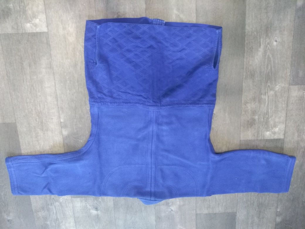 Куртка adidas для кимоно IJF 160см.